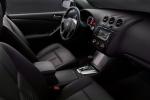 Nissan Altima 2010 года